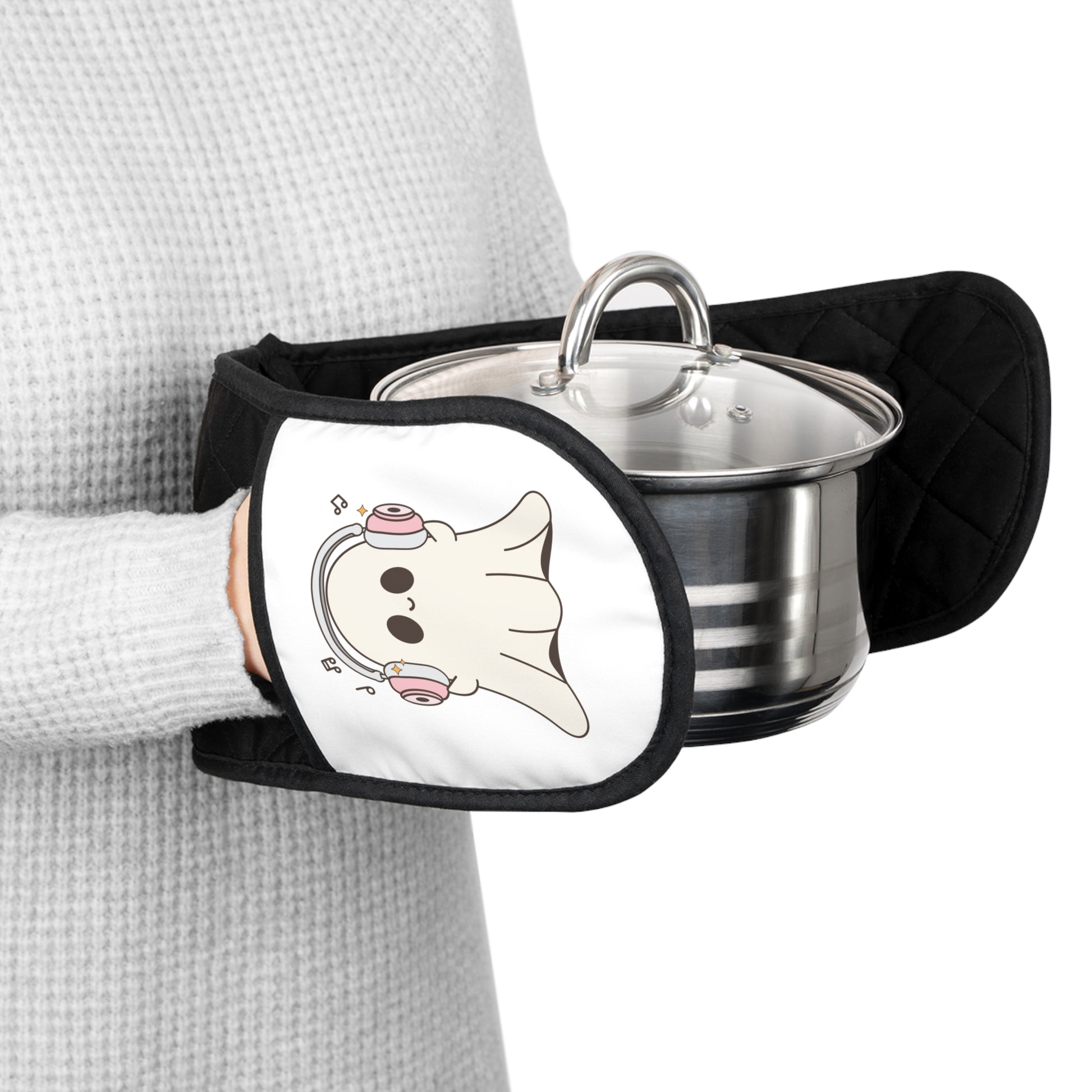HALLOWEEN Ghost with Pink Headphones Oven Mitts (NOT PERSONALIZED) - Tammy & Friends Travel